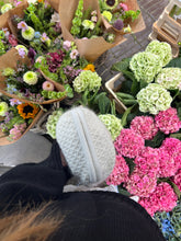 Load image into Gallery viewer, Athene Clutch