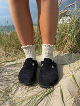 Load image into Gallery viewer, Athene Socks