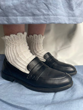 Load image into Gallery viewer, Athene Socks