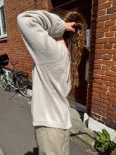 Load image into Gallery viewer, Athene Sweater